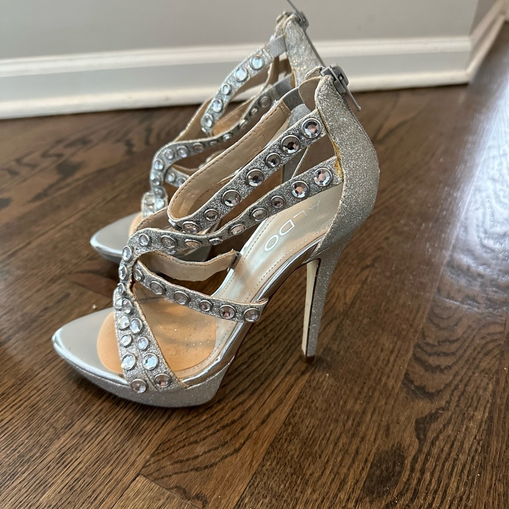 Aldo crystal silver sparkle heels size 6.5